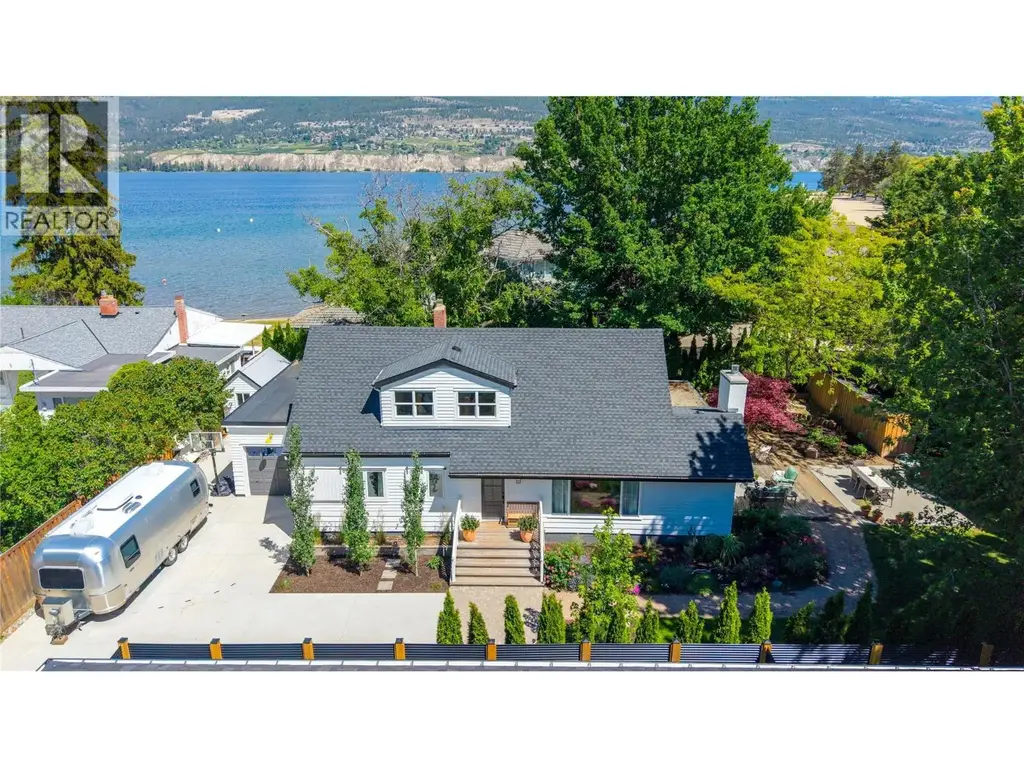 6611 Nixon Road, Summerland